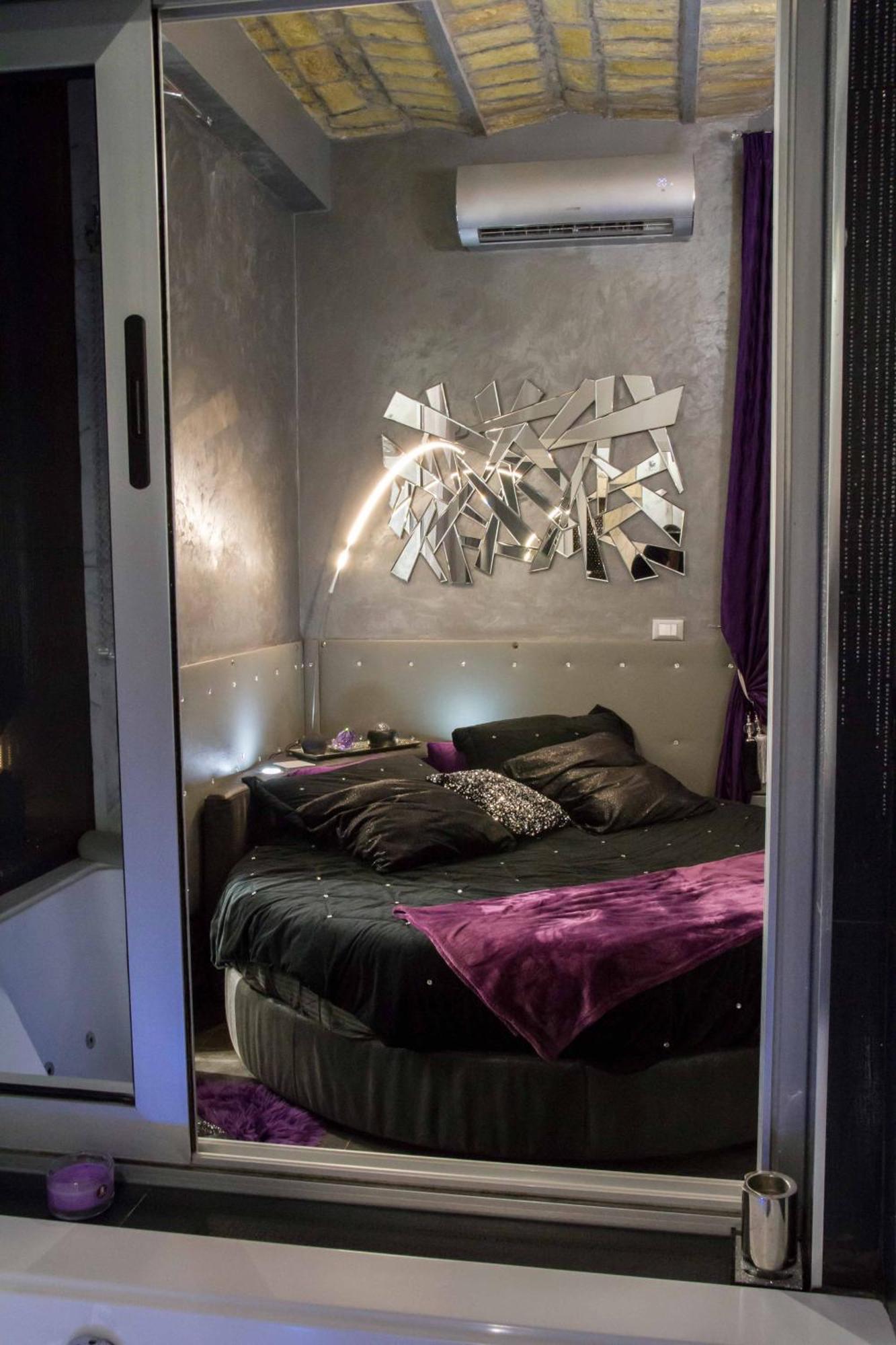 Jacuzzi Love Suitesweetโรม ภายนอก รูปภาพ